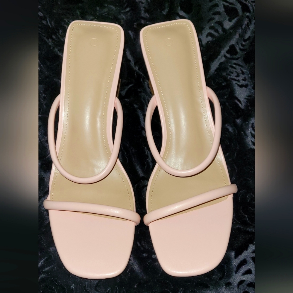 Square toe sandals